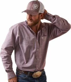 Men's Ariat Solid Slub Classic Long Sleeve Shirt In Wine Club - 10043360