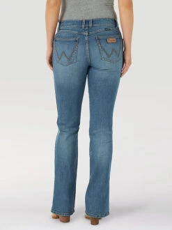 WOMEN'S WRANGLER RETRO® MAE SIDE SLIT BOOTCUT JEAN IN RILEY - 2317793 -Ariat Store 112317793 ALT1