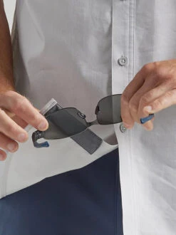 Men's Wrangler ATG Asymmetric Zip Pocket Shirt -Ariat Store 112333905 ALT4