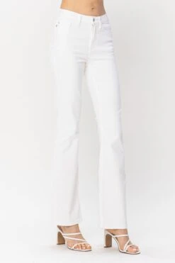 Ladie Judy Blue Midrise Bootcut In Pure White With Hem Slit - 88643REG