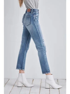 Ladies Artemis Vintage High Rise Stretch Distressed Ankle Straight Jean - AT1088STM -Ariat Store 64f975cba52cfda9a9d3b8a60799754de952d0f9151f186bb9252483fdaacbad