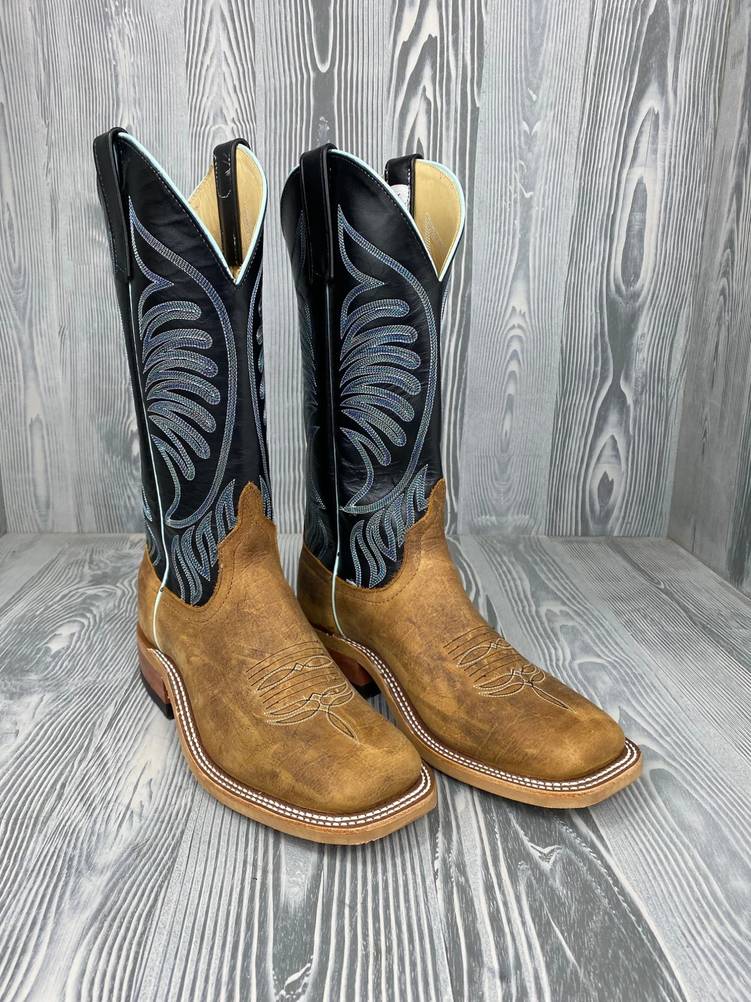 Men's Anderson Bean Natural Brahma Bison With 13" Black Glove Tops 1 Men's Anderson Bean Natural Brahma Bison With 13" Black Glove Tops