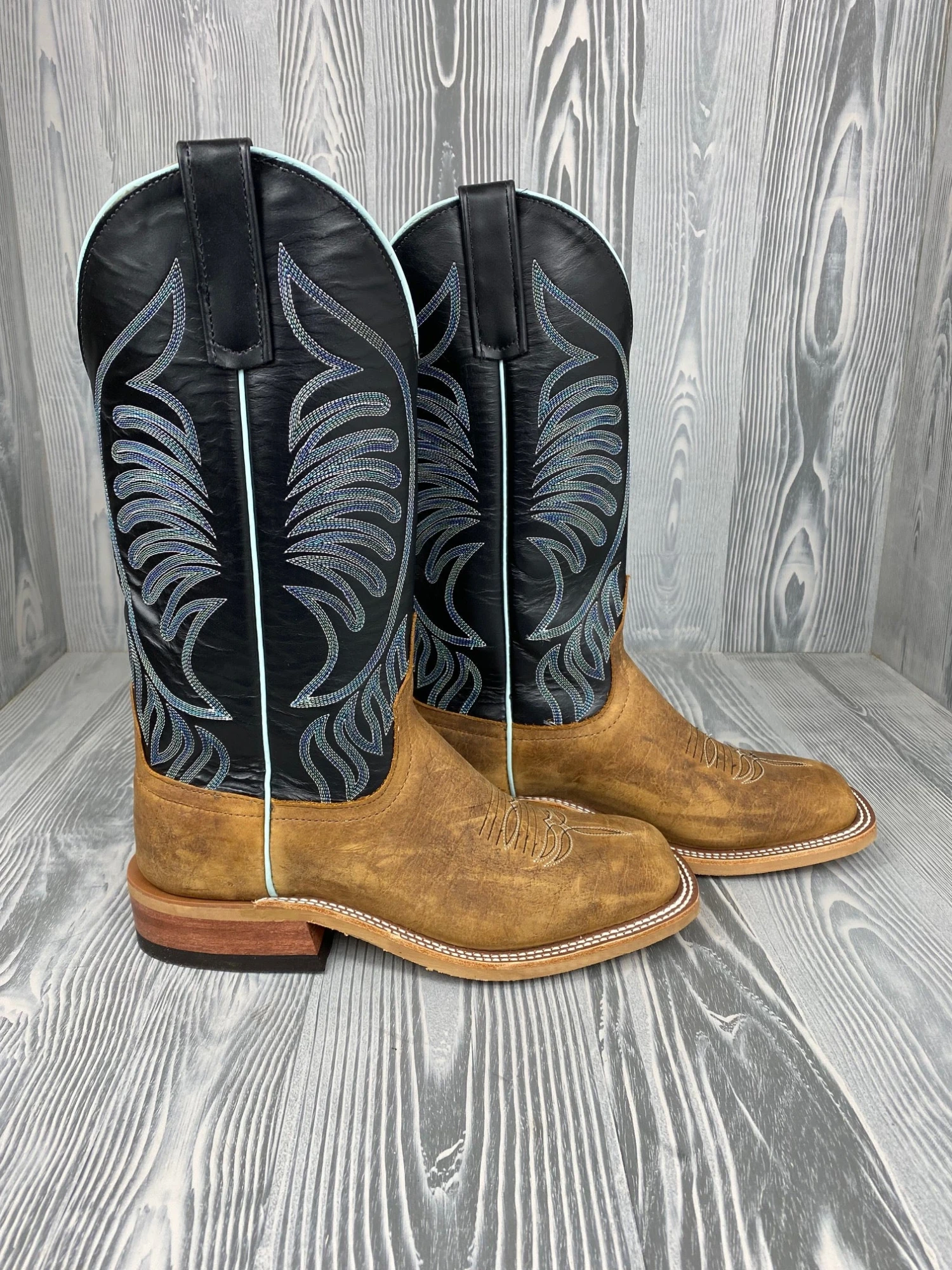 Men's Anderson Bean Natural Brahma Bison With 13" Black Glove Tops 2 Men's Anderson Bean Natural Brahma Bison With 13" Black Glove Tops - Image 2